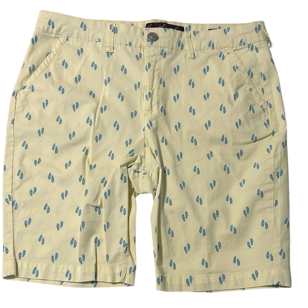🟢3/$15 Gloria Vanderbilt Bermuda Shorts yellow with Blue flip Flops 14 petite - Picture 3 of 12